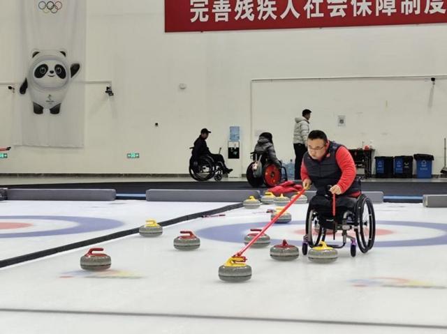 冰上逐梦正当时，中国残疾人运动员全力备战米兰冬残奥会